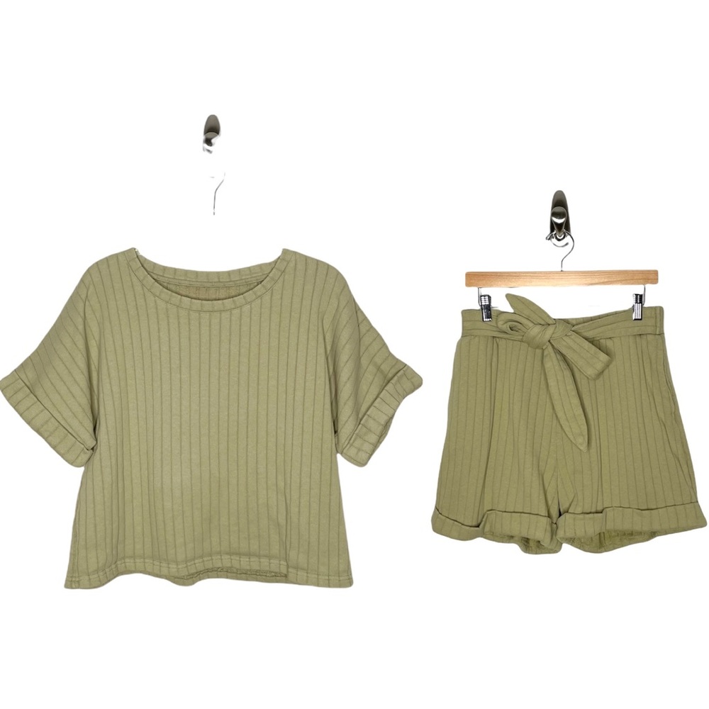 Sancia | Talia Shorts & Valencia Tee Set Sage Green Large